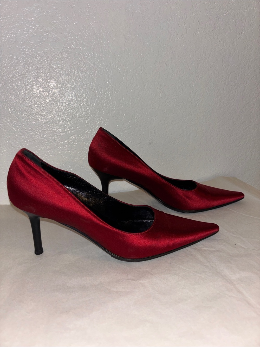 Casadei Satin Crimson Pointed-Toe Stiletto Pumps Never Worn 8.5